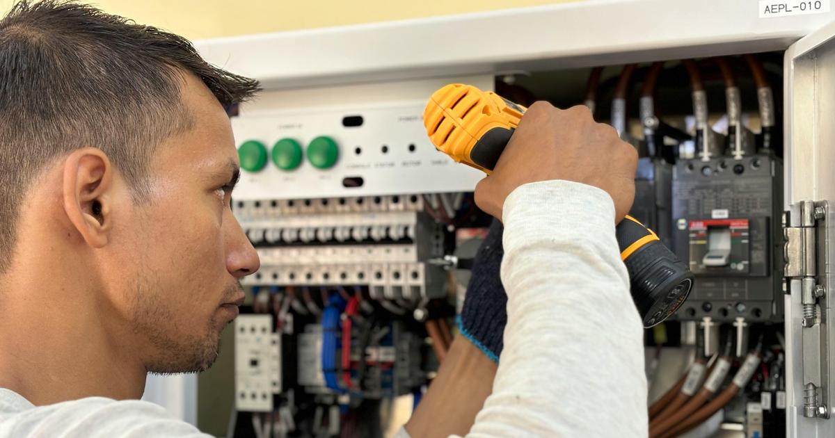 ELECTRICIEN COURANTS FAIBLES H/F